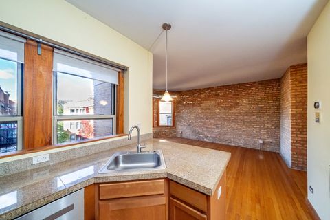 Tiny photo for 1225 W Greenleaf Avenue #3W, Chicago, IL 60626 (MLS # 12506250)