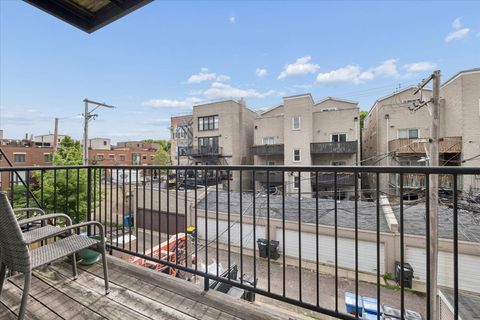 Tiny photo for 1508 N Hudson Avenue #2, Chicago, IL 60610 (MLS # 12678458)