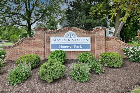 2136 Camden Lane 2136 Hanover Park IL 60133