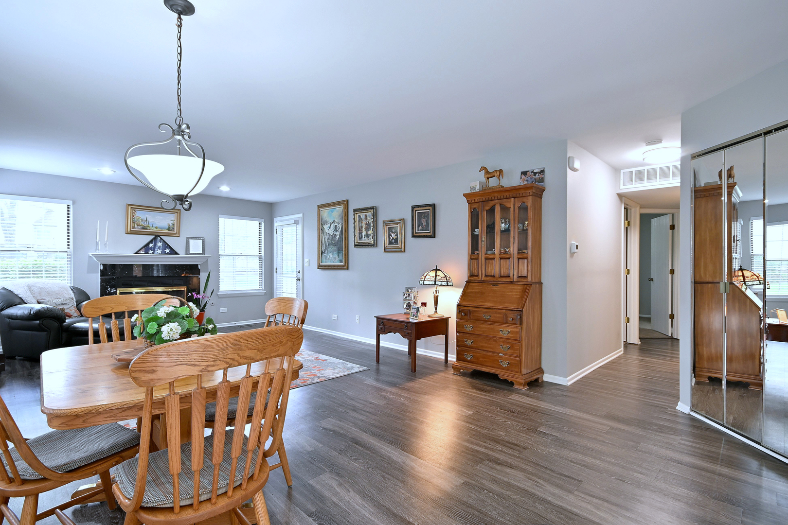 2136 Camden Lane 2136