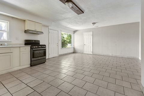 Tiny photo for 9532 Greenwood Drive, Des Plaines, IL 60016 (MLS # 12475809)