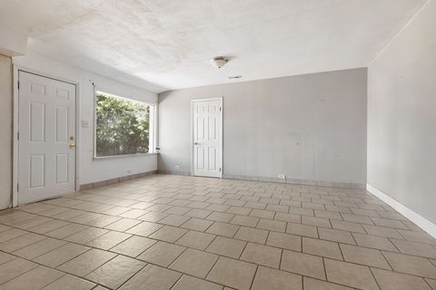 Tiny photo for 9532 Greenwood Drive, Des Plaines, IL 60016 (MLS # 12475809)