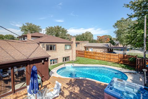 A home in Oak Lawn