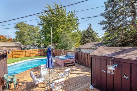 A home in Oak Lawn