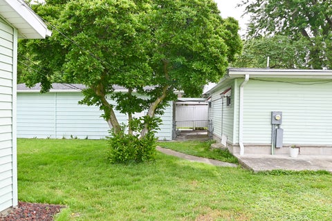 Tiny photo for 11 E Woodlawn Street, Danville, IL 61832 (MLS # 12688175)