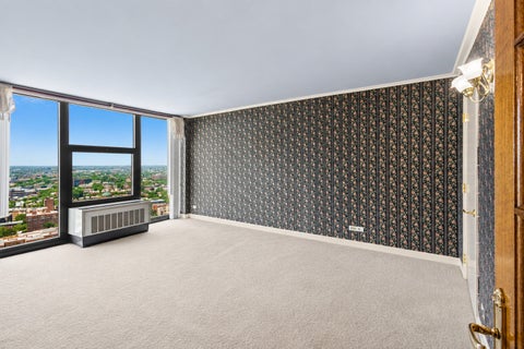 Tiny photo for 2500 N Lakeview Avenue #3101, Chicago, IL 60614 (MLS # 12743387)