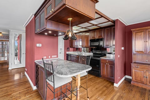 Tiny photo for 2500 N Lakeview Avenue #3101, Chicago, IL 60614 (MLS # 12743387)