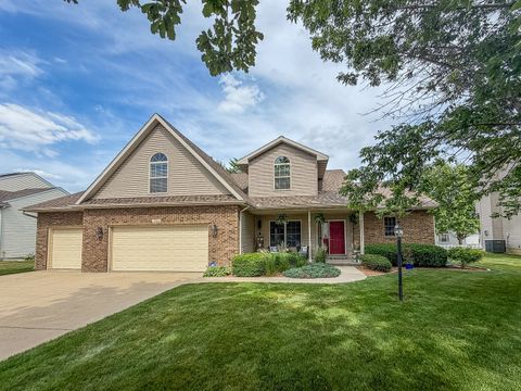 Photo of 3906 Turnberry Drive, Champaign, IL 61822 (MLS # 12659085)