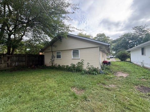 Tiny photo for 1808 Joanna Avenue, Zion, IL 60099 (MLS # 12769219)