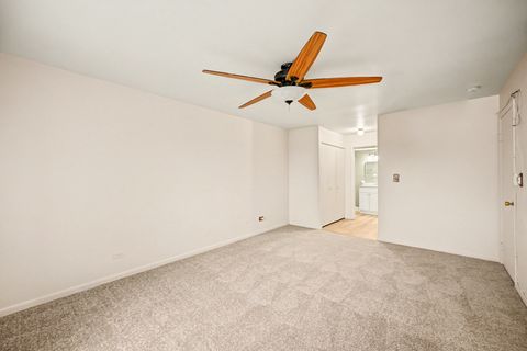 Tiny photo for 40 S Main Street #4A, Glen Ellyn, IL 60137 (MLS # 12556440)