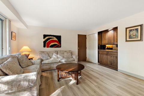 Tiny photo for 2 Vermont Circle, Bolingbrook, IL 60440 (MLS # 12506203)