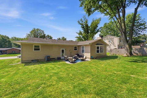 Tiny photo for 3446 Pleasant Drive, Bettendorf, IA 52722 (MLS # 12742880)