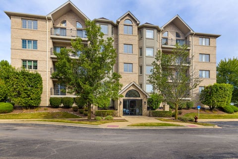 Photo of 8505 Woodward Avenue #202, Woodridge, IL 60517 (MLS # 12791161)