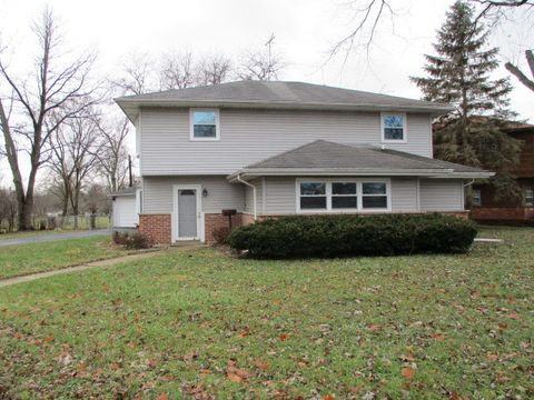 A home in PARK FOREST