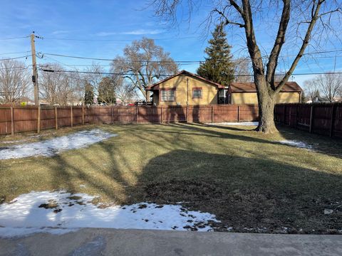 Tiny photo for 417 E Beaudoin Street, Bourbonnais, IL 60914 (MLS # 12540408)
