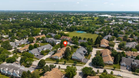 Tiny photo for 1511 W Pheasant Trail Lane #2, Arlington Heights, IL 60004 (MLS # 12706600)