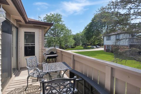 Tiny photo for 1511 W Pheasant Trail Lane #2, Arlington Heights, IL 60004 (MLS # 12706600)