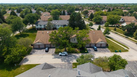 Tiny photo for 1511 W Pheasant Trail Lane #2, Arlington Heights, IL 60004 (MLS # 12706600)