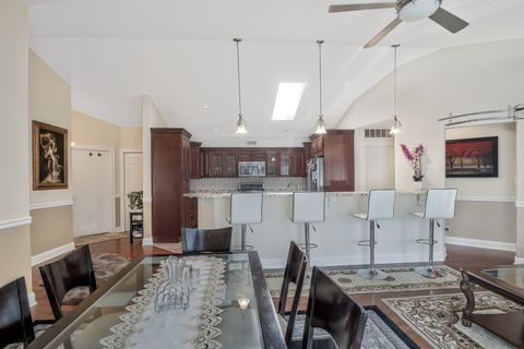 Tiny photo for 1511 W Pheasant Trail Lane #2, Arlington Heights, IL 60004 (MLS # 12706600)