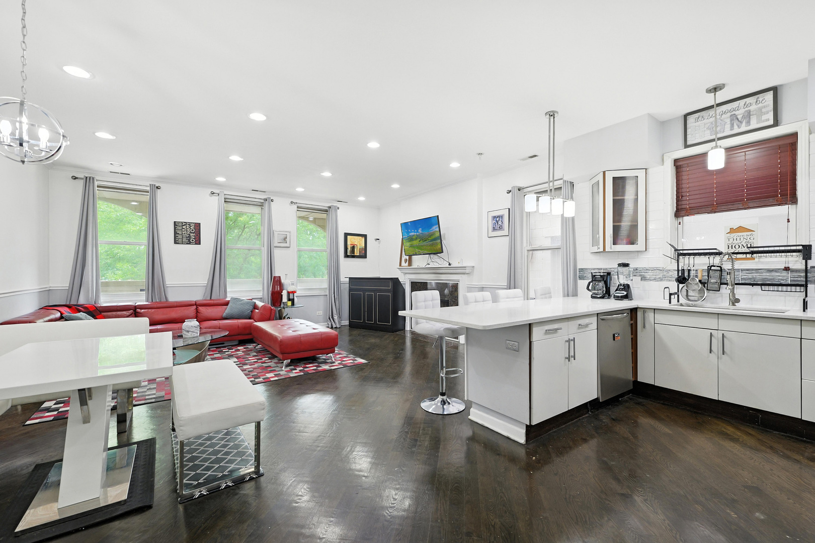 4105 S Drexel Boulevard 1N