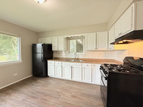 Tiny photo for 826 Williams Street, Calumet City, IL 60409 (MLS # 12465673)