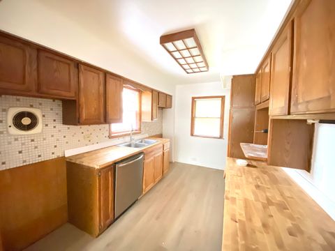 Tiny photo for 14210 S Wabash Avenue, Riverdale, IL 60827 (MLS # 12514372)