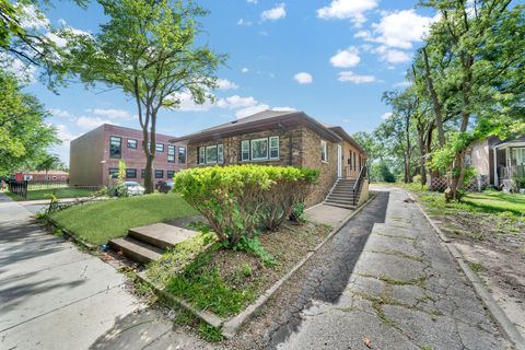 Photo of 12432 S State Street, Chicago, IL 60628 (MLS # 12502939)