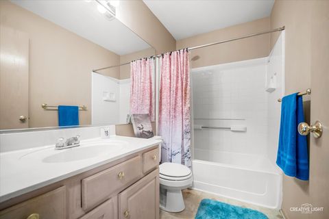 Tiny photo for 12 Middlefield Court, Lake In The Hills, IL 60156 (MLS # 12627666)