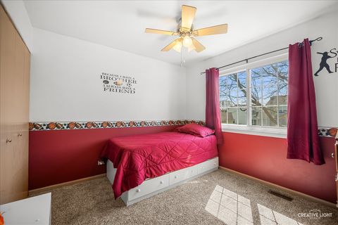 Tiny photo for 12 Middlefield Court, Lake In The Hills, IL 60156 (MLS # 12627666)