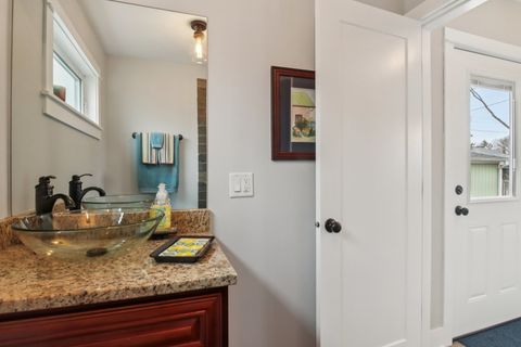 Tiny photo for 933 Elm Street, St. Charles, IL 60174 (MLS # 12577541)