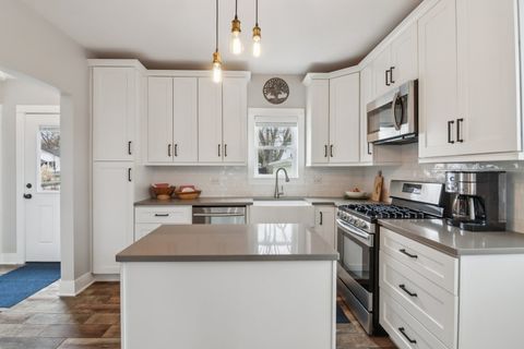 Tiny photo for 933 Elm Street, St. Charles, IL 60174 (MLS # 12577541)