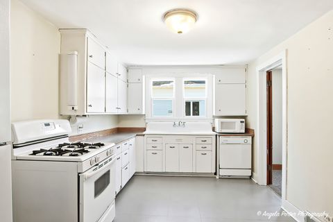 Tiny photo for 331 Chestnut Street, Woodstock, IL 60098 (MLS # 12533903)