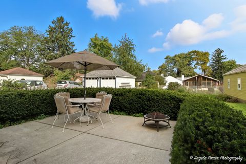 Tiny photo for 331 Chestnut Street, Woodstock, IL 60098 (MLS # 12533903)