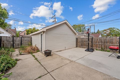 Tiny photo for 7240 S Fairfield Avenue, Chicago, IL 60629 (MLS # 12492390)