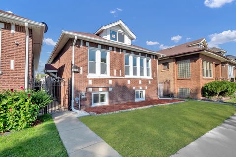 Tiny photo for 6010 S Richmond Street, Chicago, IL 60629 (MLS # 12477510)