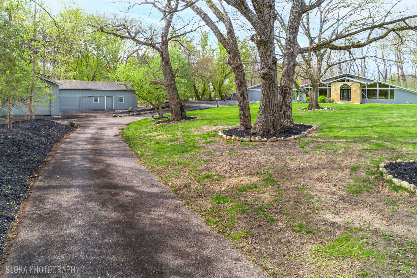 184 A River Road