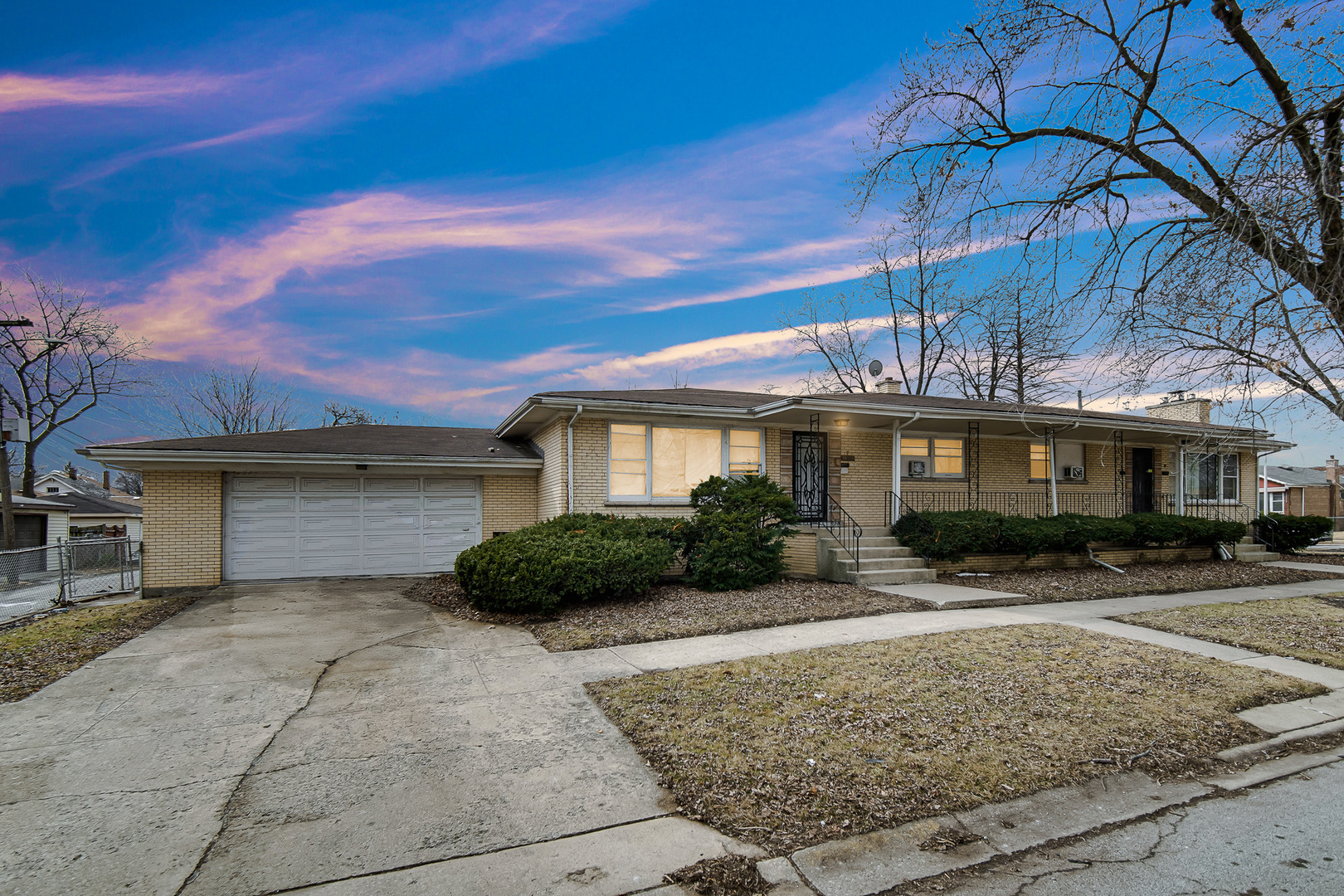 13701 S School Street