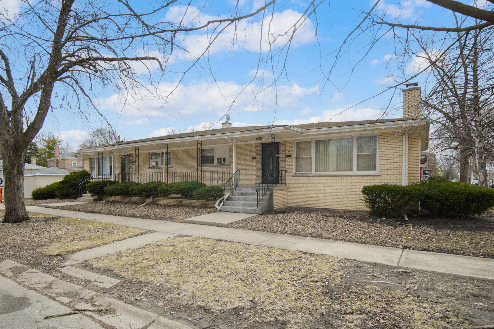 13701 S School Street