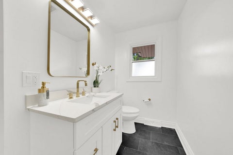Tiny photo for 3245 S Manor Drive, Lansing, IL 60438 (MLS # 12703901)