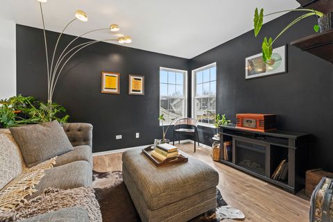 Tiny photo for 1124 Colonial Drive, Joliet, IL 60432 (MLS # 12571489)