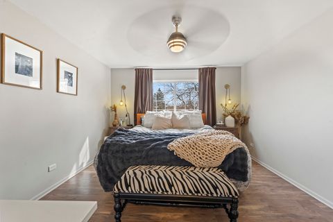 Tiny photo for 1124 Colonial Drive, Joliet, IL 60432 (MLS # 12571489)