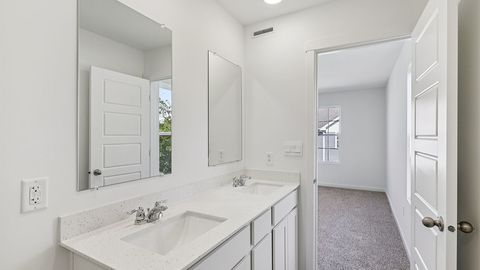 Tiny photo for 863 Briar Glen Court, Hampshire, IL 60140 (MLS # 12536062)