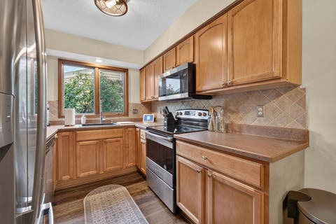 Tiny photo for 3169 Willowwood Court, Bettendorf, IA 52722 (MLS # 12730207)