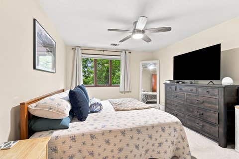 Tiny photo for 3169 Willowwood Court, Bettendorf, IA 52722 (MLS # 12730207)