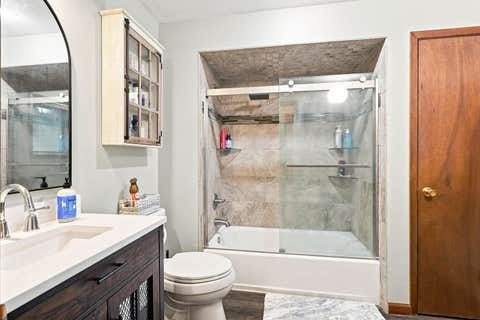 Tiny photo for 3169 Willowwood Court, Bettendorf, IA 52722 (MLS # 12730207)