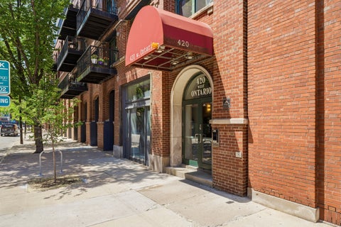 Tiny photo for 420 W Ontario Street #304, Chicago, IL 60654 (MLS # 12657135)