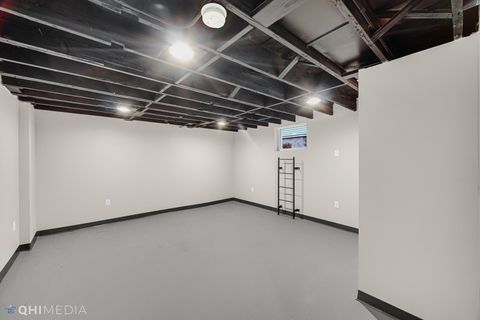 Tiny photo for 2728 135th Street, Blue Island, IL 60406 (MLS # 12432998)