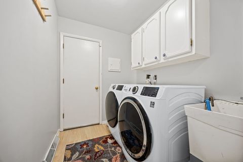 Tiny photo for 1532 Swallow Street, Naperville, IL 60565 (MLS # 12587733)