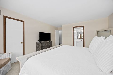 Tiny photo for 1532 Swallow Street, Naperville, IL 60565 (MLS # 12587733)