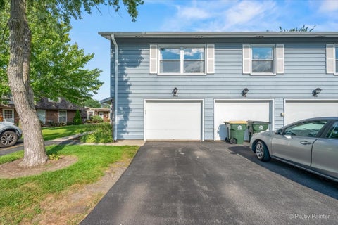 Tiny photo for 764 Gloucester Drive #764, Elk Grove Village, IL 60007 (MLS # 12740164)